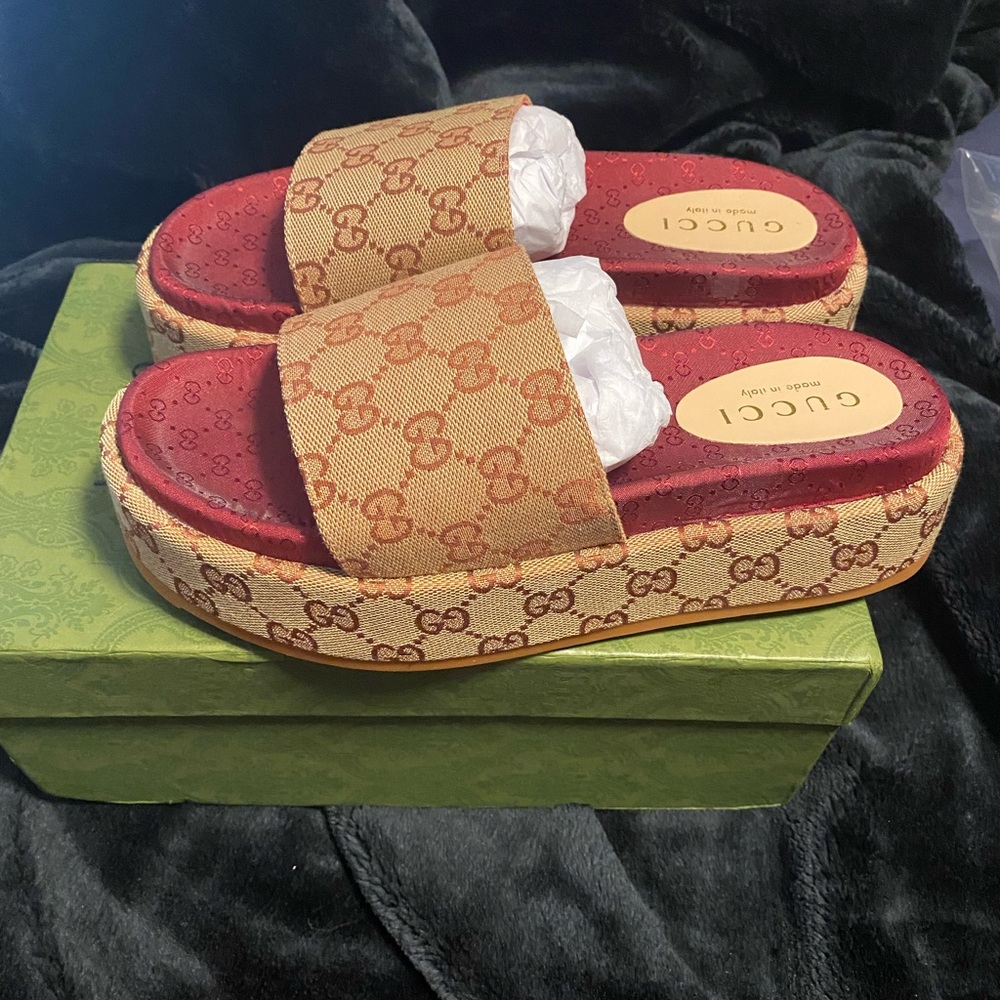 Gucci platform slides